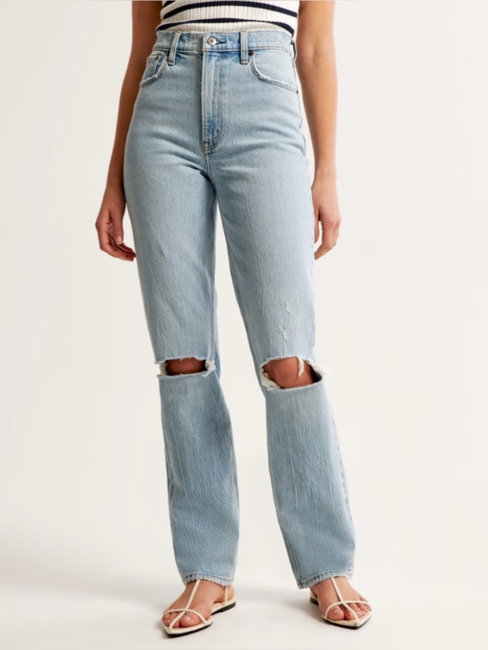 Abercrombie & Fitch 90’s Straight Ultra High Rise Jean Size 2 Regular 26